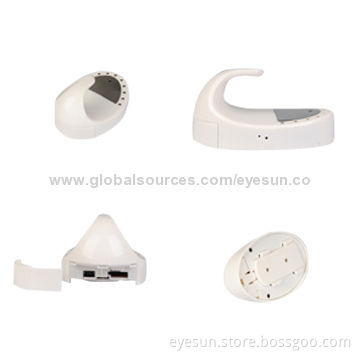 Hidden Camera in Clothes Hook with Super Night Vision, Motion Detecting and 1,280 x 720P Resolution